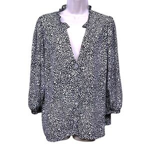 Show me your Mumu black white leopard printed buttons down blouse animal medium